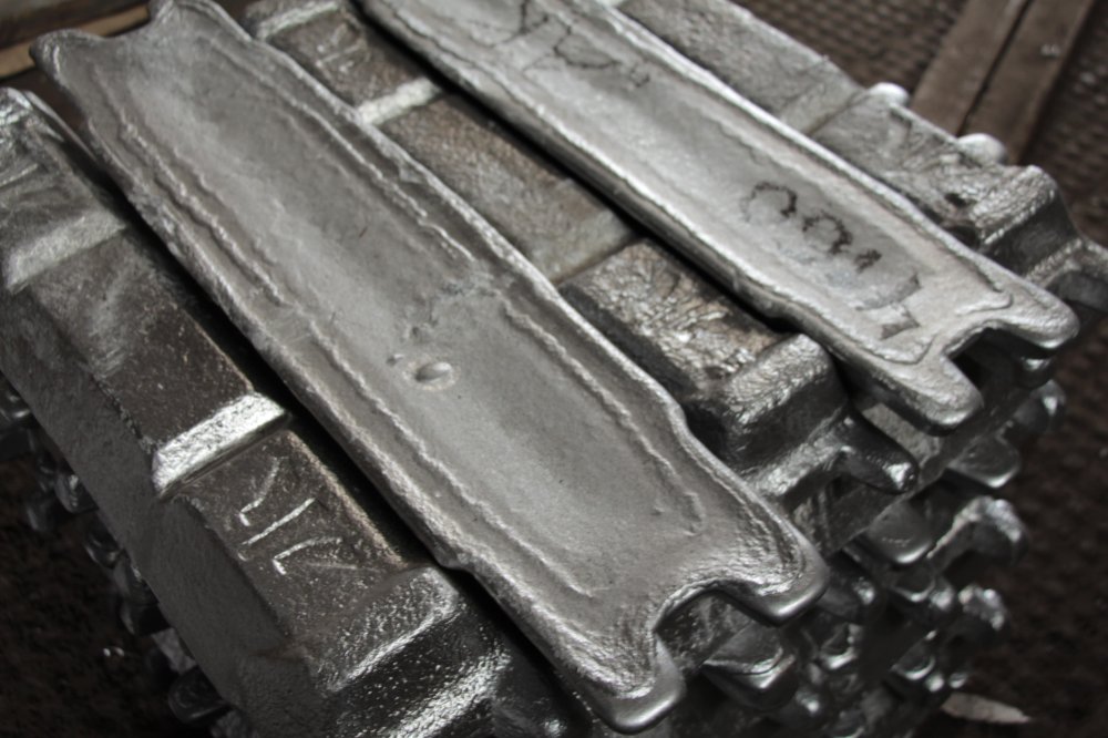 Алюминиевая чушка (слиток) АК5