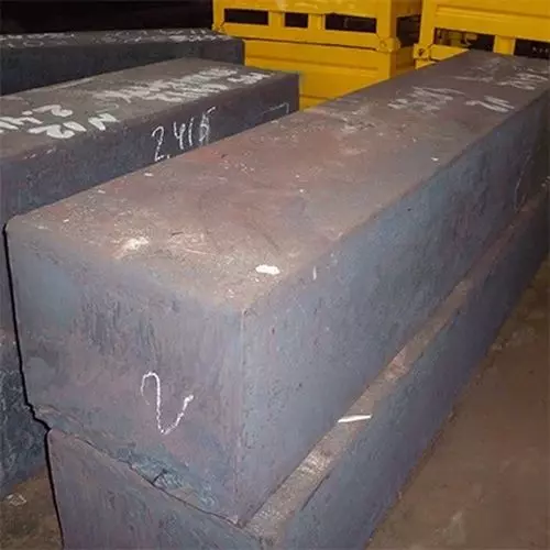 Квадратные и прямоугольные бронзовые поковки 200x200x2500 мм БрНХК(ф)