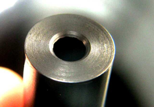 Круг буровой пустотелый 28ХГН3М 32х9 мм ТУ 14-1-3567-83