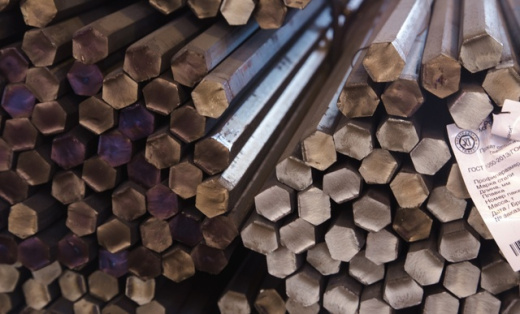 Шестигранник стальной г/к Ст45 240 мм ГОСТ 2879-2006