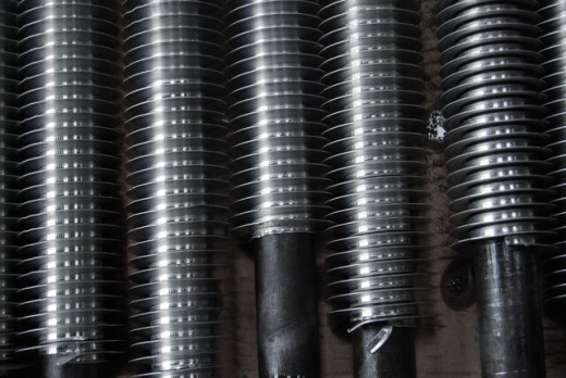 Труба спирально оребренная алюминием 200х11 мм